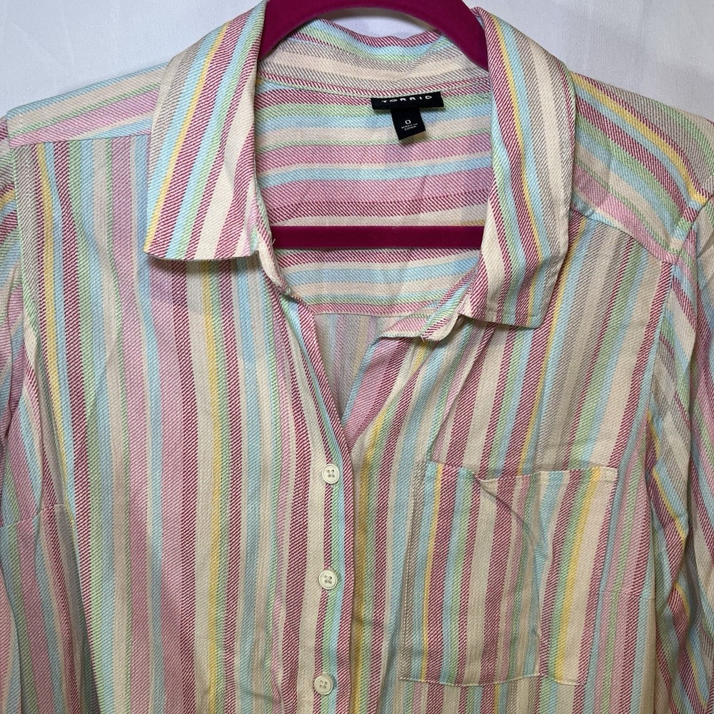 Torrid Sz 0 Shirt Rainbow Colorful Striped Button Down Spring Easter Long Sleeve - Picture 3 of 6